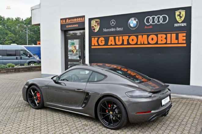 Porsche Cayman 718 GTS-PASM-PVTS-WLAN-PCM-Tempomat-Navi-