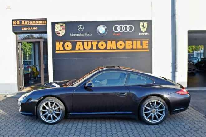 Porsche 911 Carrera 4 Coupe-PCM-Sitzheizung-Schiebedach