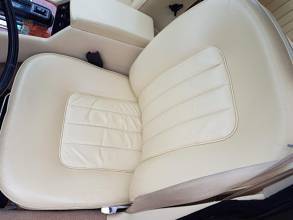 Thumbnail von Daimler Double Six última serie en negro/magnolia