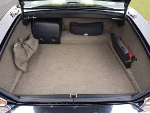 Thumbnail von Daimler Double Six última serie en negro/magnolia