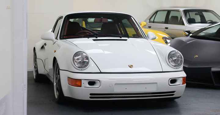  Porsche 911 Turbo S Leichtbau (1993)  1 of 86 cars worldwide