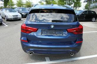 Thumbnail von BMW X3 xDrive20d ヘッドアップディスプレイ キー AHK