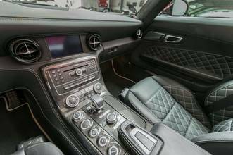 Thumbnail von Mercedes-Benz SLS AMG GT Final Edition Roadster 1 of 350