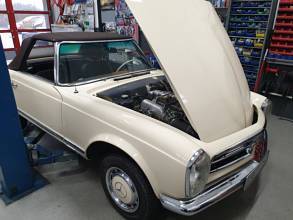 Thumbnail von Mercedes Benz Oldtimer 230 SL