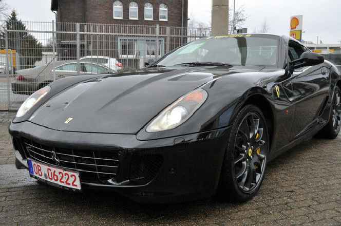 Ferrari 599 GTB Fiorano F1 Keramikbremse Daytona Sitze