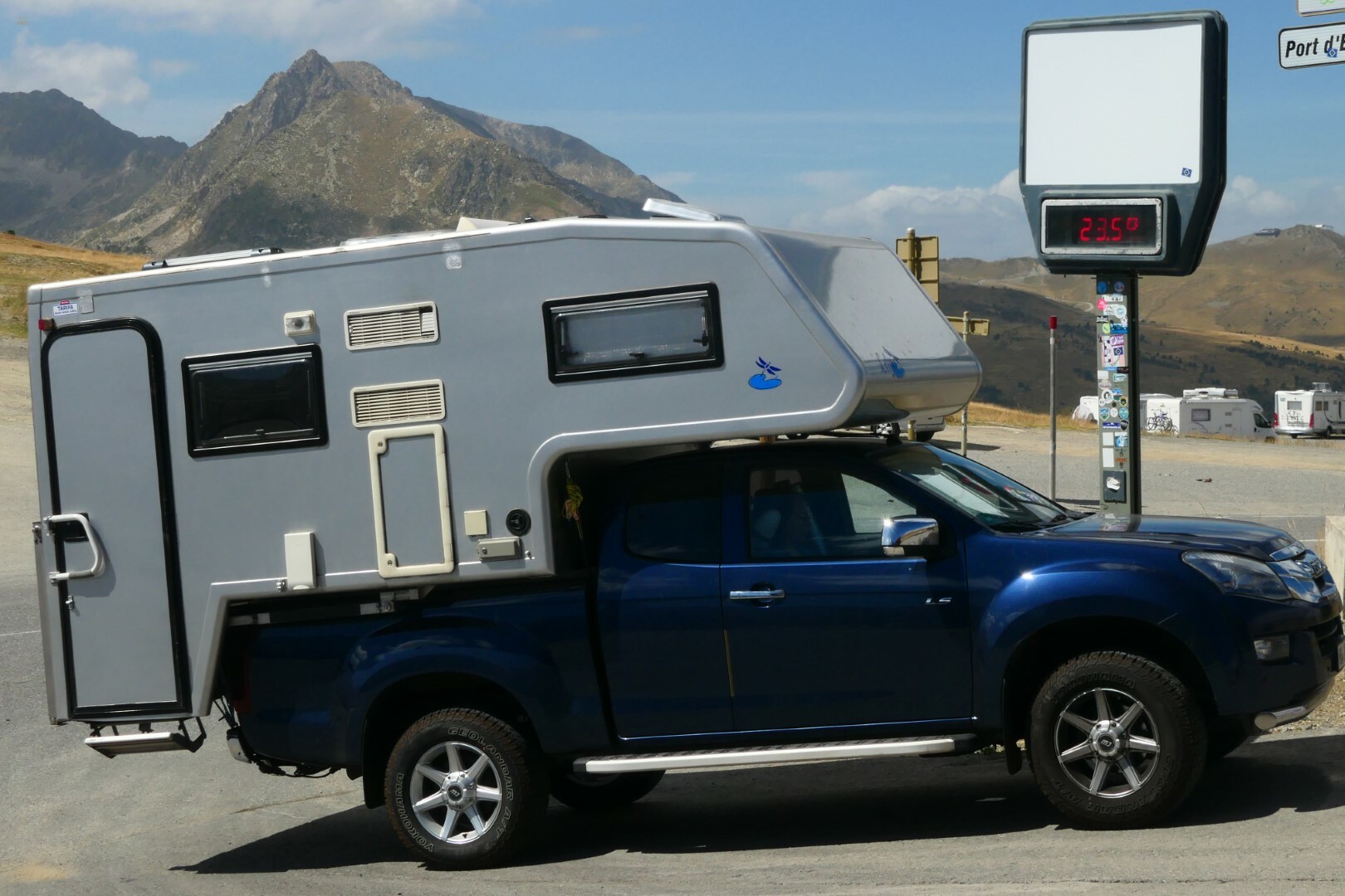Midsize-Pickup'lar için LELY Dutchcamper 260DS Konut Kabini