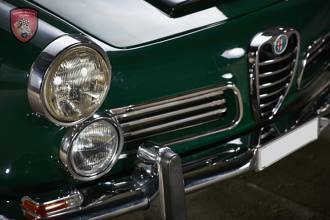 Thumbnail von Alfa Romeo 2600 Touring Spider
