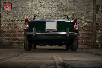 Thumbnail von Alfa Romeo 2600 Touring Spider