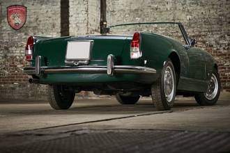 Thumbnail von Alfa Romeo 2600 Touring Spider