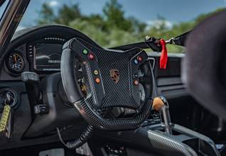 Thumbnail von Porsche 935 1 OF 3 in Salzburg Red Spare Package