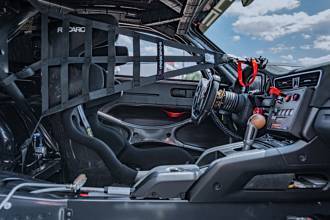 Thumbnail von Porsche 935 1 OF 3 in Salzburg Red Spare Package