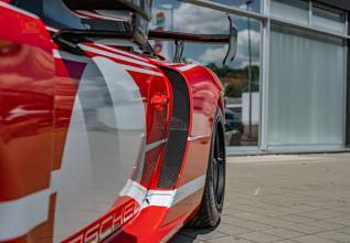 Thumbnail von Porsche 935 1 OF 3 in Salzburg Red Spare Package