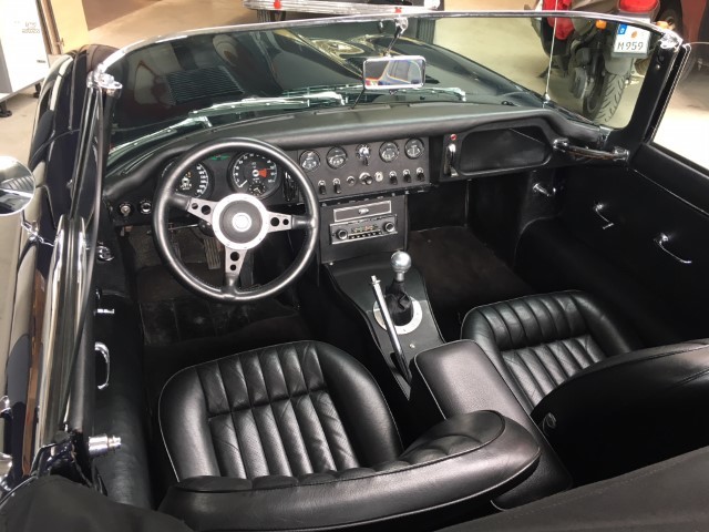 Jaguar E-Type 4.2 S1