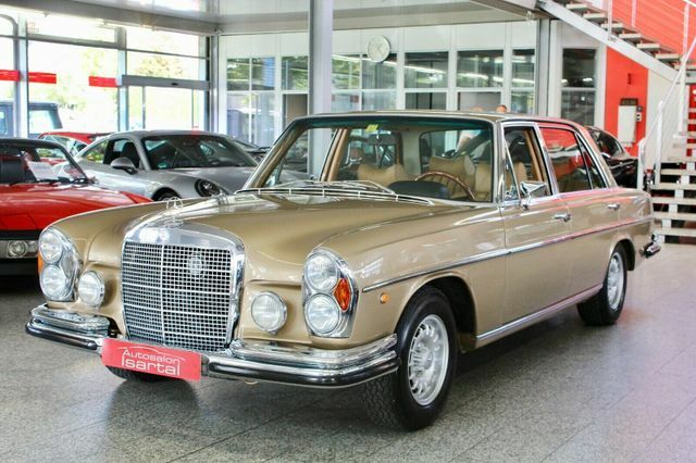 Mercedes-Benz 300 SEL 6.3 -H-registrace - špičková technika - klimatizace - SSD