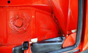 Thumbnail von 914 Coupé, říjen 1971, krvavě oranžová/černá