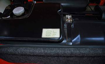 Thumbnail von 914 Coupé, říjen 1971, krvavě oranžová/černá