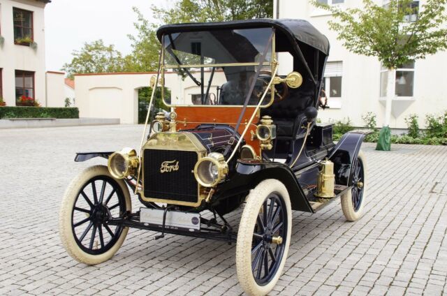Ford Model T Commerzialroadster