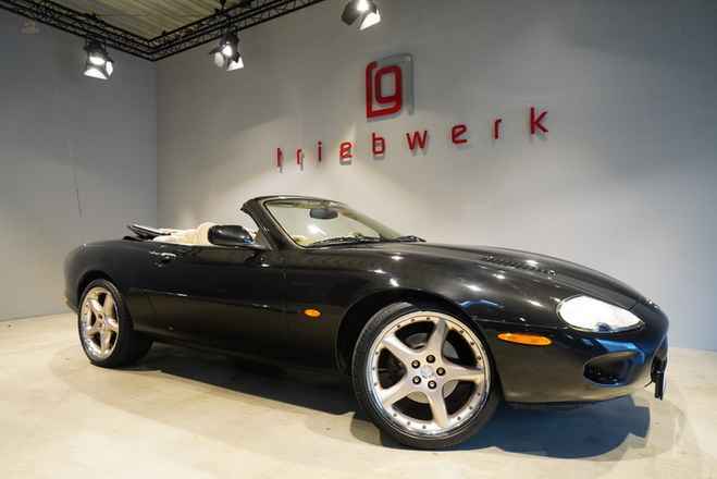 Jaguar XKR Cabriolet 4.0 V8