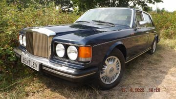 ベントレー・エイト。