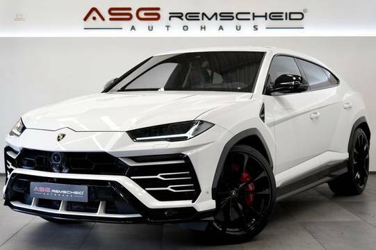 Lamborghini - Urus 
