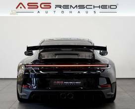 Thumbnail von Porsche - 992