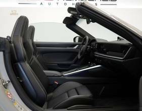 Thumbnail von Porsche - 992