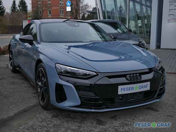 AUDI E-TRON GT