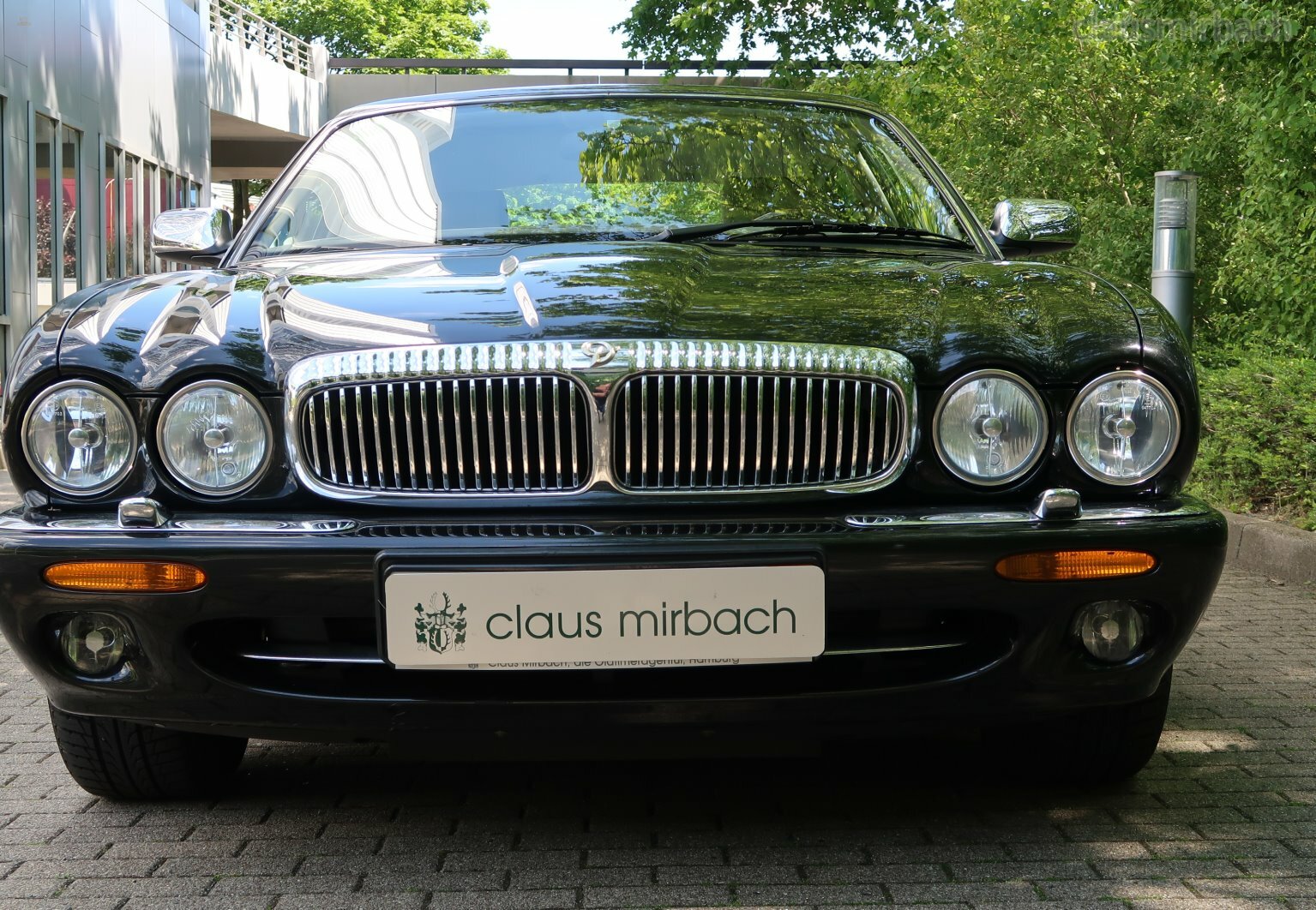 Jaguar Daimler V8 Long Version