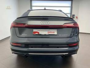 Thumbnail von AUDI E-TRON GT