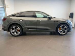 Thumbnail von AUDI E-TRON