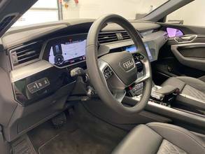 Thumbnail von AUDI E-TRON