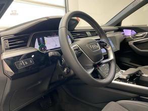 Thumbnail von AUDI E-TRON