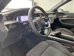 Thumbnail von AUDI E-TRON