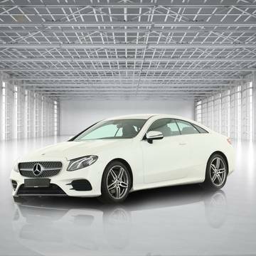 Mercedes-Benz E 300 d Coupé AMG