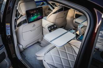 Thumbnail von Maybach S680 4M + 4 SEATS + 4D BURMESTER