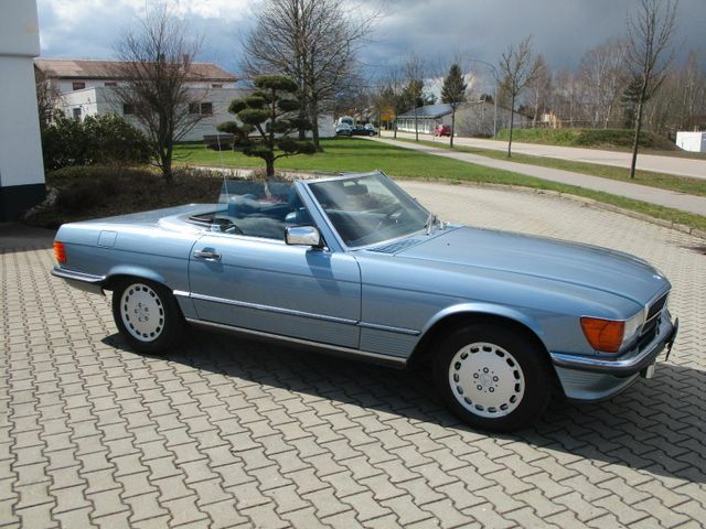 Mercedes-Benz SL 300