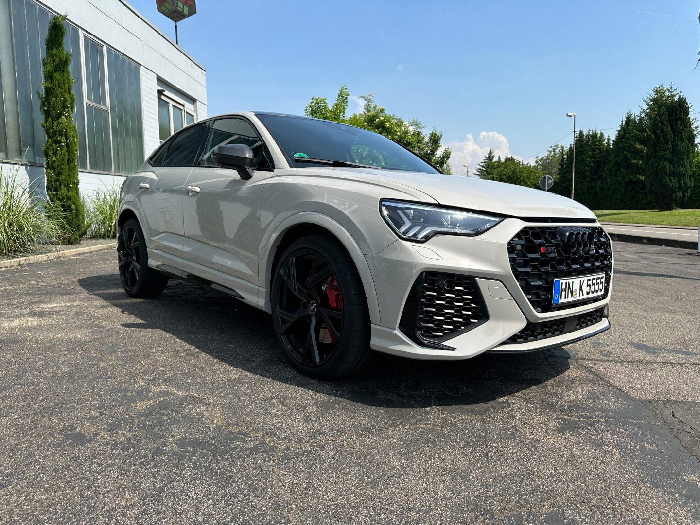 AUDI RSQ3 Sportback