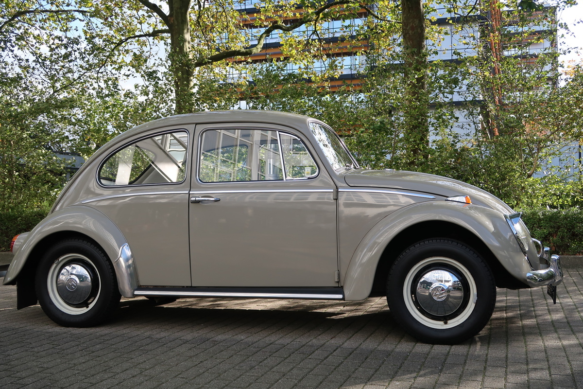 Volkswagen Beetle 1300, 41,800 km (1966)