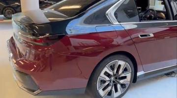 Thumbnail von I7 x Drive 60 Limousine