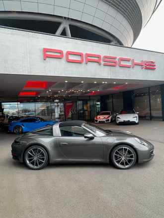 Porsche 911 992 Targa 4