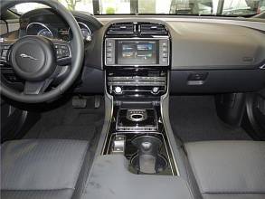 Thumbnail von Jaguar XE 20d Portfolio Aut.