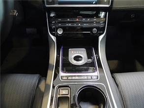 Thumbnail von Jaguar XE 20d Portfolio Aut.