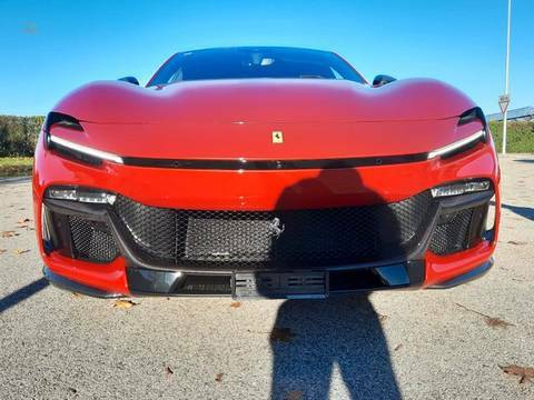 Ferrari Purosangue V12 DCT 4WD  2026