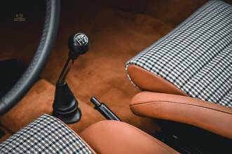 Thumbnail von Porsche 911 2.4L TE Coupe Oil Flap