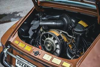 Thumbnail von Porsche 911 2.4L TE Coupe Oil Flap