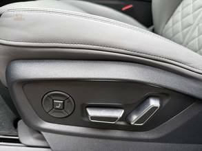 Thumbnail von Audi Q8*55*TFSI*quattro*MEGA*VOLL*AHK*LASER*SOFORT*