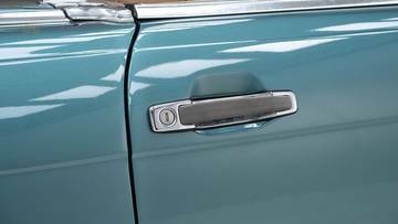 Thumbnail von Mercedes-Benz 560 SL '87