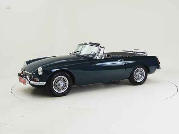 MG B '66