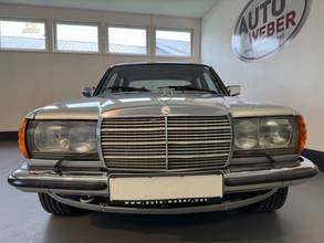 Thumbnail von Mercedes-Benz 280 E/123 *AUTOMATIQUE*CLIMATIQUE*CC*RESTAURÉ*H*