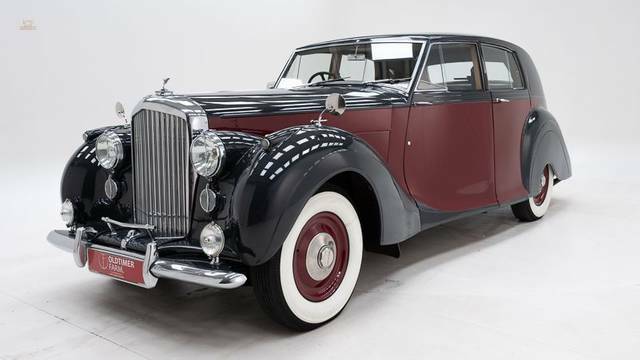 Bentley MK6 Limousine von James Young '48